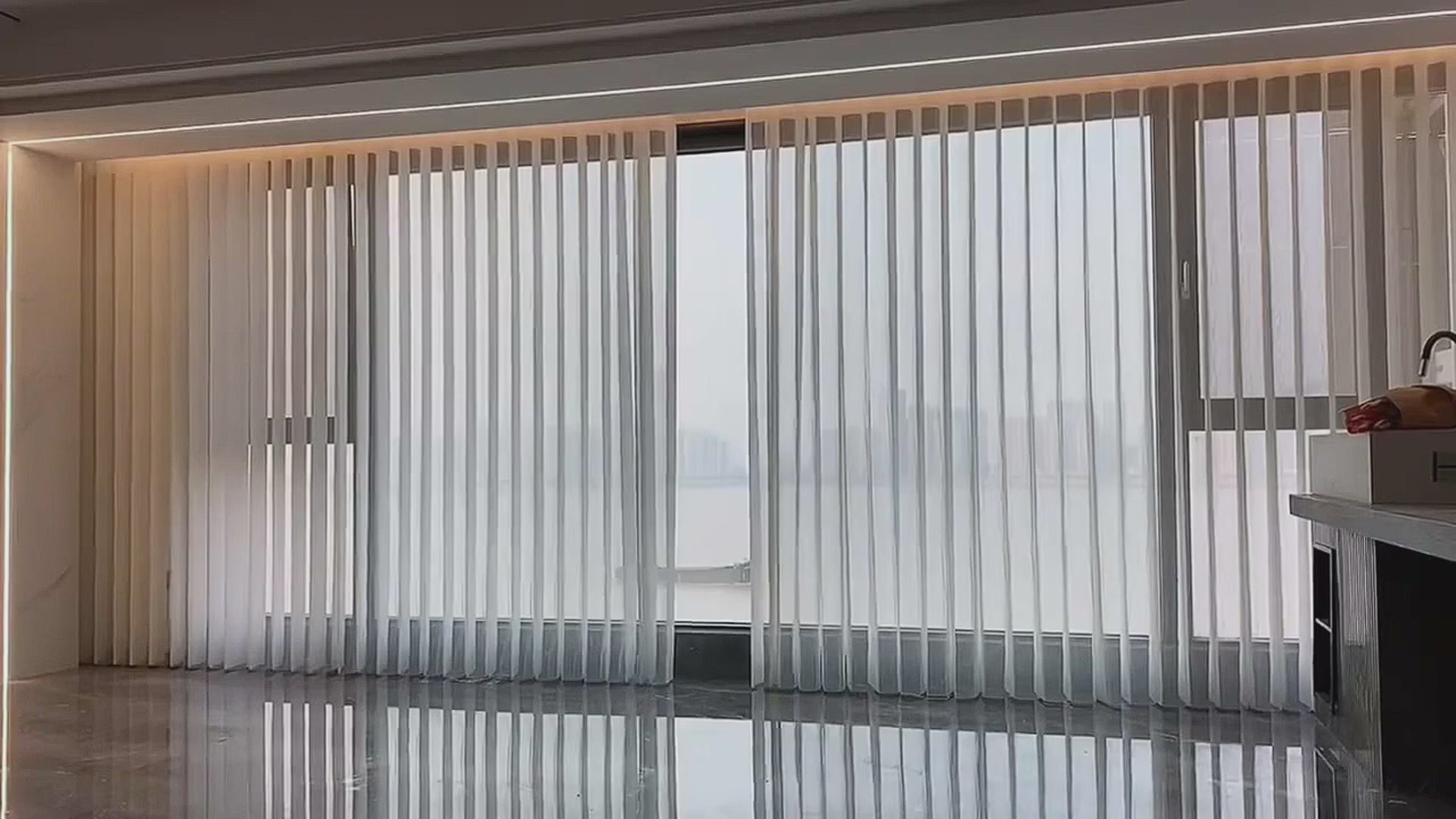 Customized remote control electric dream curtain Motorized Vertical Shades